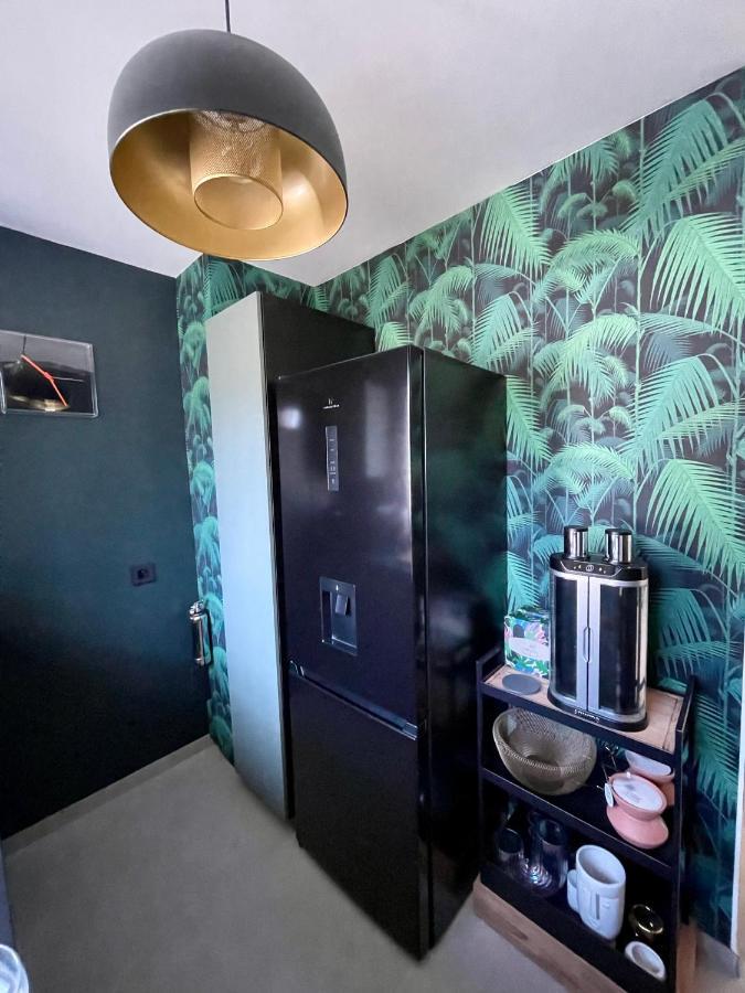 Appartement De Caractere Avec Jacuzzi Fréjus Exterior foto
