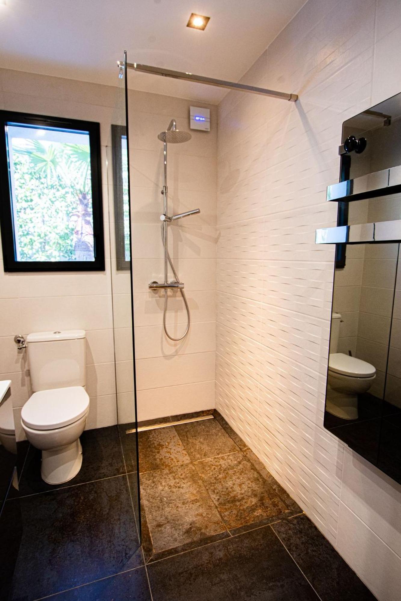 Appartement De Caractere Avec Jacuzzi Fréjus Exterior foto